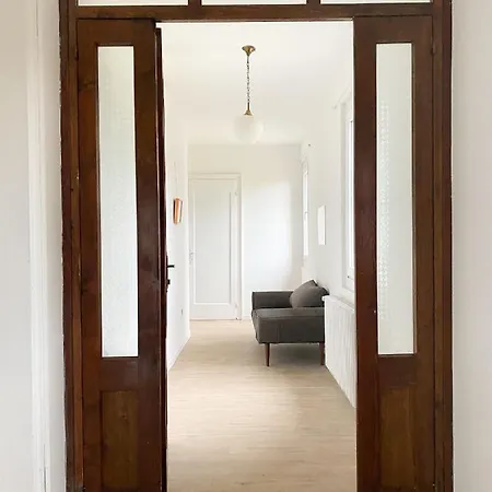 New Renovated 1.5-room Apt.